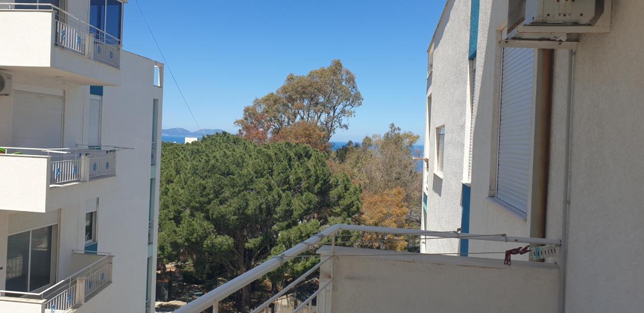 Redsun Apartment Vlore Exterior photo