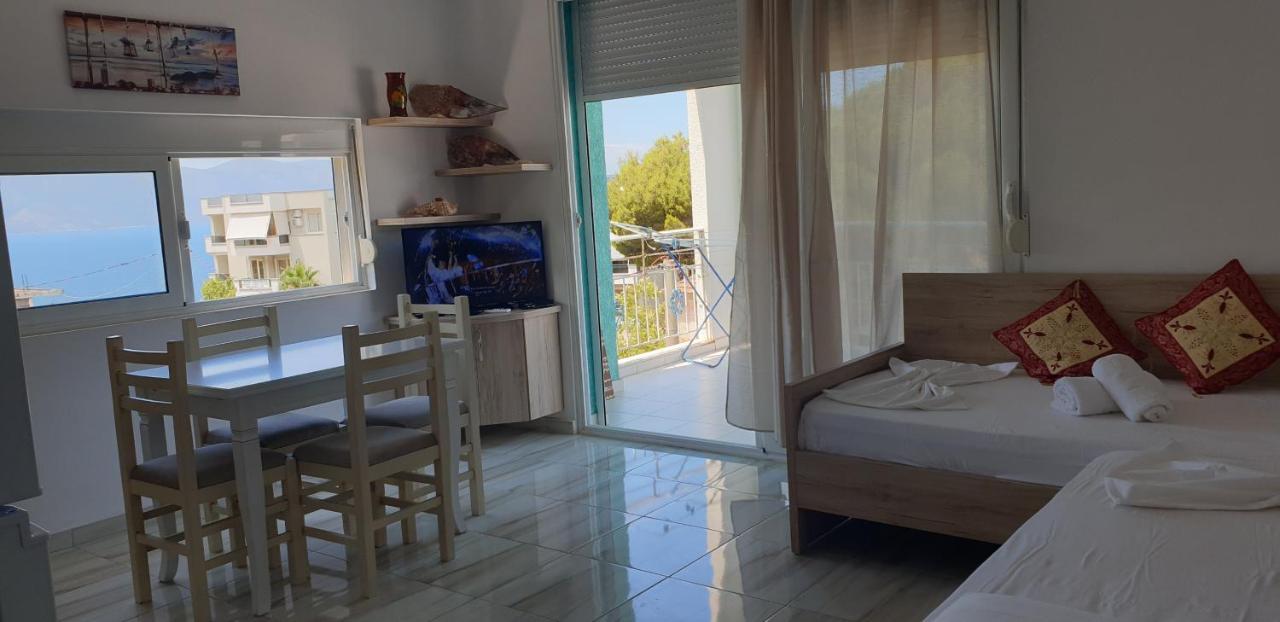Redsun Apartment Vlore Exterior photo