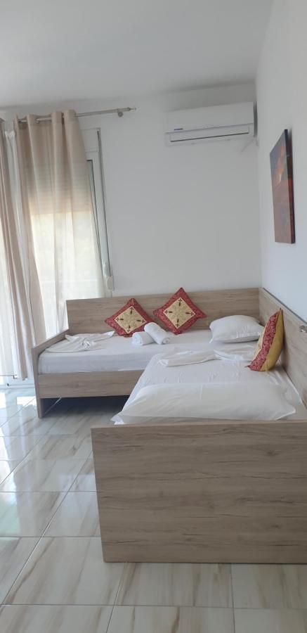 Redsun Apartment Vlore Exterior photo